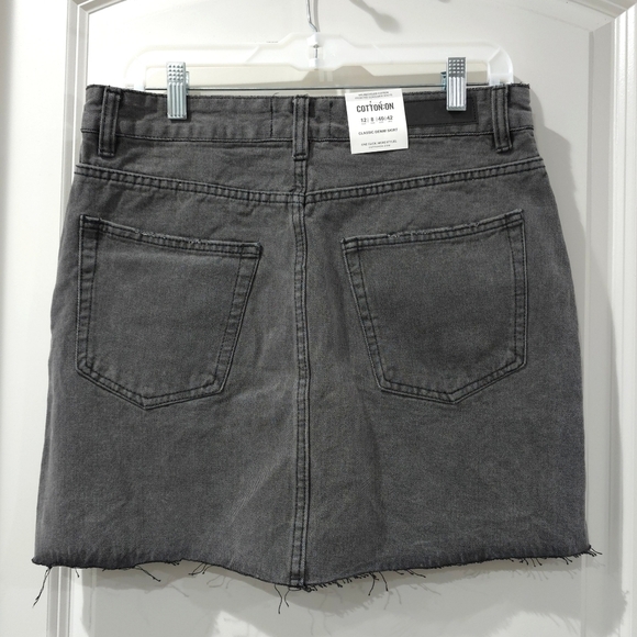 COTTON ON Black Wash Denim Mini Skirt, Raw Hem, 100 Cotton, NWT, Size 8 - Picture 9 of 14